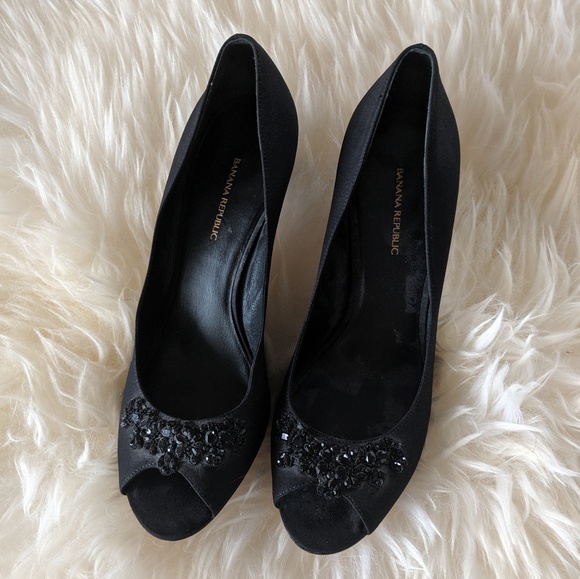 BANANA REPUBLIC jeweled open toe heels sz 8 - Picture 4 of 5